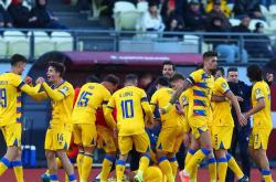 开云体育app-包含紧张欧预赛战报，各队豪取胜利争夺晋级资格的词条