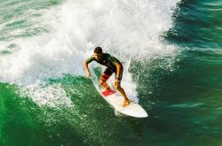 开云体育平台APP-压哨绝杀！布雷默一锤定音，拜仁惊险攻克奥地利铁壁