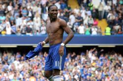 开云体育直播-钢铁防线与历史之夜，巴斯托尼破纪录，希腊锁死爱尔兰的战术解析