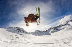 开云体育中国官网-从雷霆淘汰浙江队看NBA总决赛，跨越文化的篮球焦点战