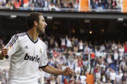 开云体育-法比尼奥爆发引领尼日利亚单节狂潮，丹麦防线在风暴中瓦解