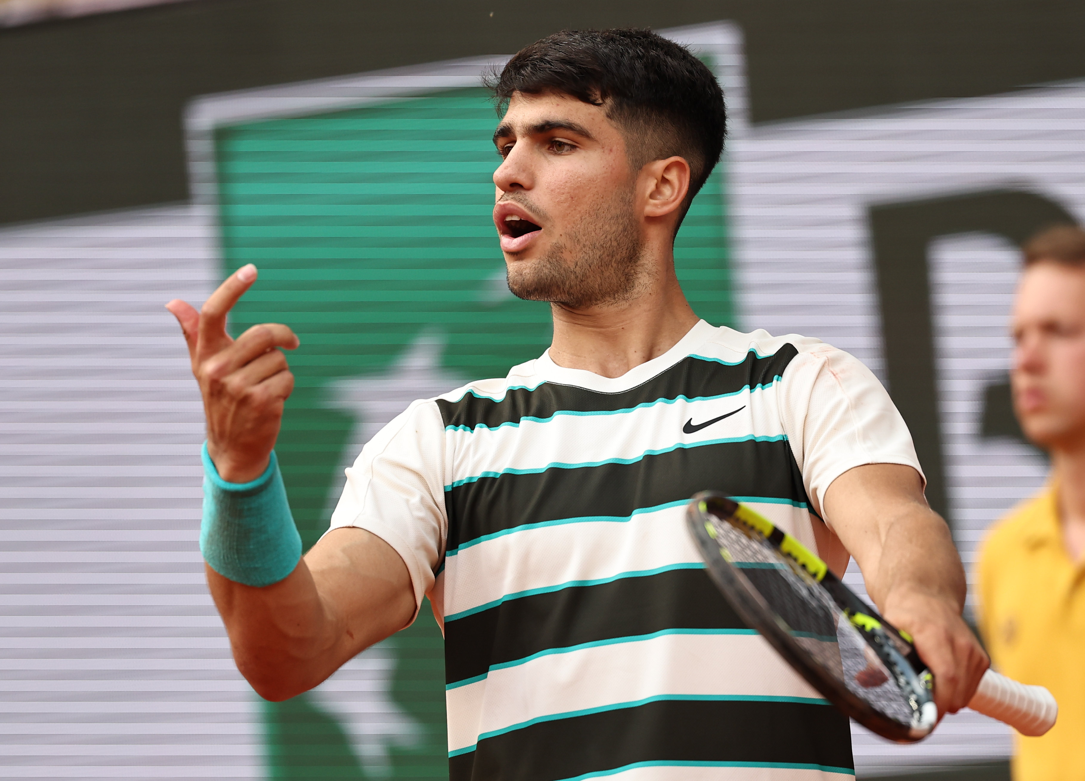 包含意大利网球队翻盘世界网球队,阿尔卡拉斯完成帽子戏法的词条 包含意大利网球队翻盘世界网球队,阿尔卡拉斯完成帽子戏法的词条