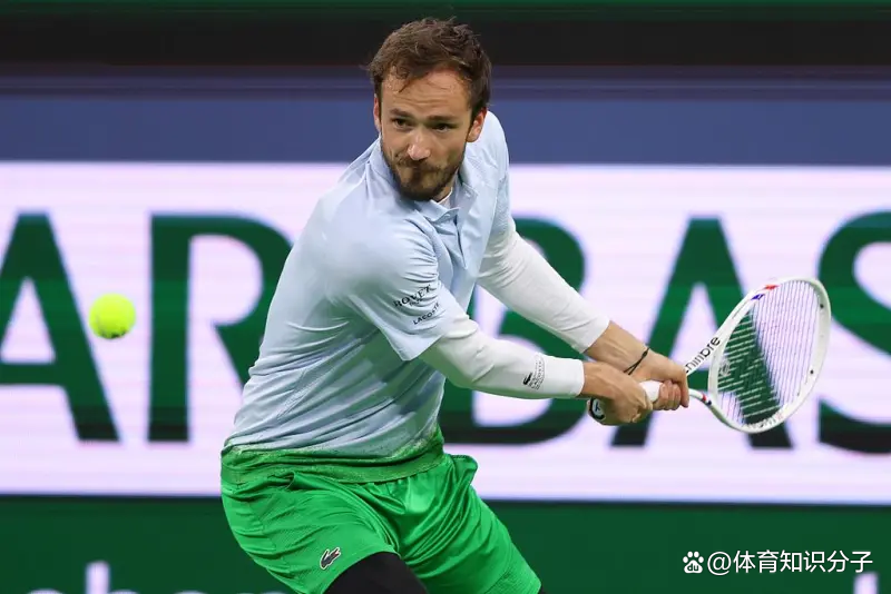世界网球队横扫意大利网球队,梅德韦杰夫惊艳世界 世界网球队横扫意大利网球队,梅德韦杰夫惊艳世界