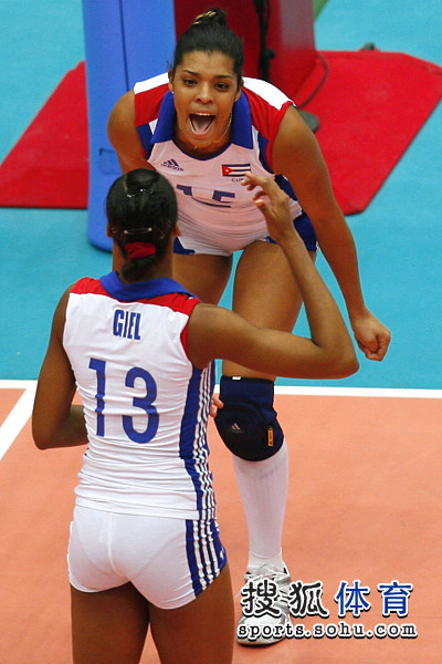 古巴队在国际球赛中获得佳绩,备受赞誉 古巴队在国际球赛中获得佳绩,备受赞誉