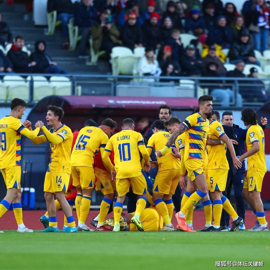 包含紧张欧预赛战报,各队豪取胜利争夺晋级资格的词条 包含紧张欧预赛战报,各队豪取胜利争夺晋级资格的词条