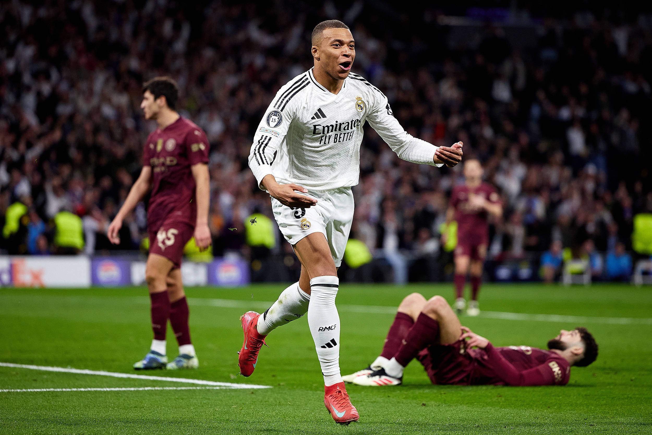 利物浦新援在德国联赛上演帽子戏法的简单介绍