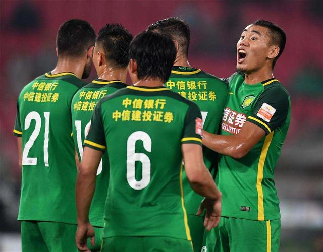 华夏幸福主场击败恒大，保持不败走势