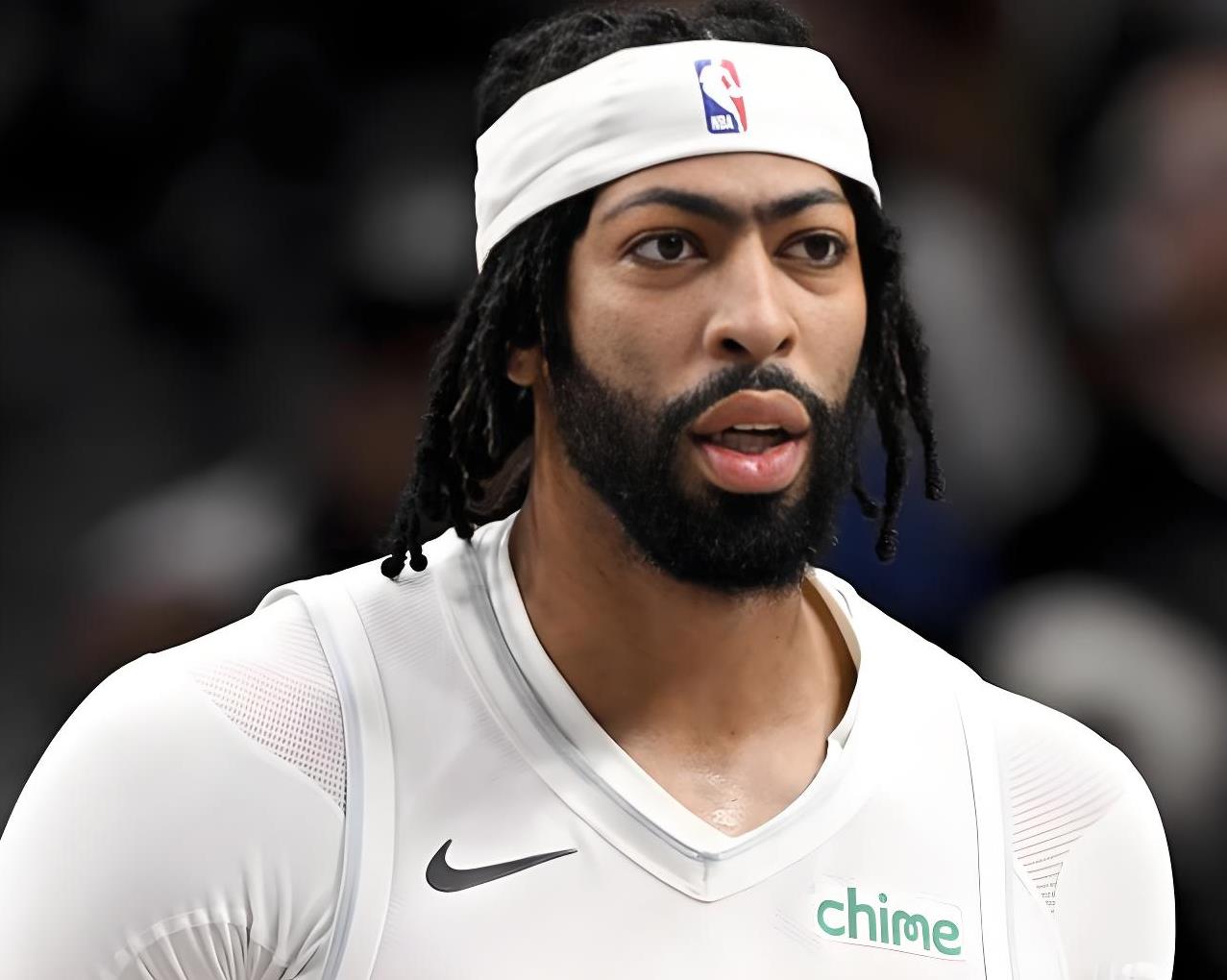 独行侠击败快船，雄鹿胜老鹰