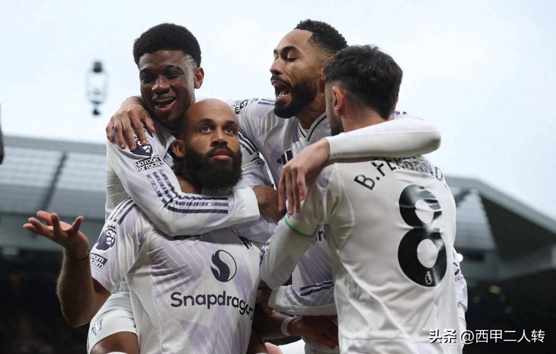 曼联客场受挫，欧冠席位恐生变数的简单介绍