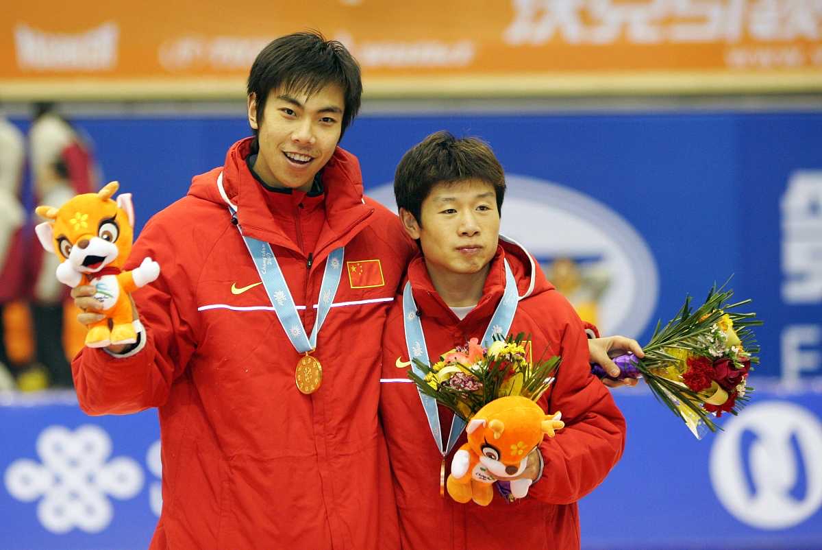 包含韩国队翻盘奥地利队，梁靖崑扛起全队的词条