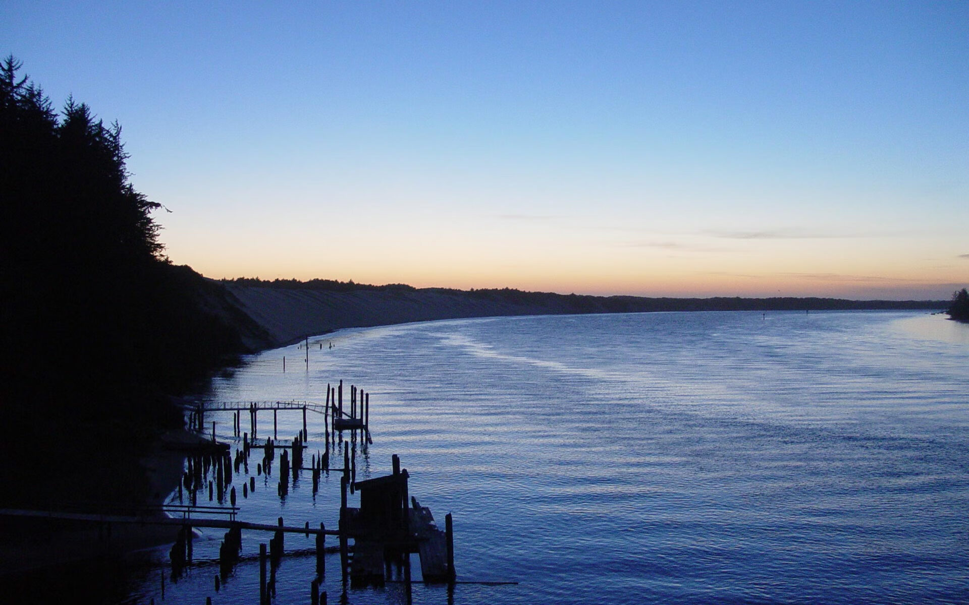 铁血活塞粉碎步行者，欧冠淘汰赛焦点战的战术启示