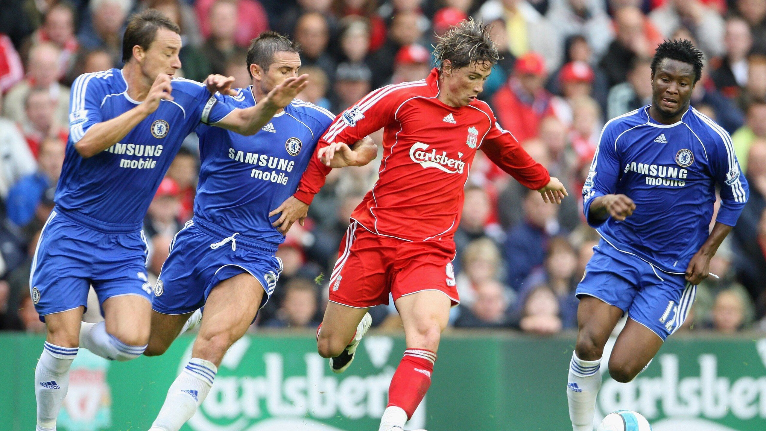 雷霆鏖战山西队，霍勒迪在NBA季后赛接管比赛，跨越赛场的风暴